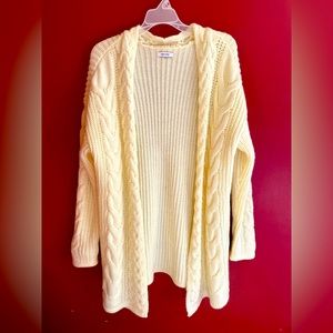 Soft cream cable-knit cardigan sweater, size M